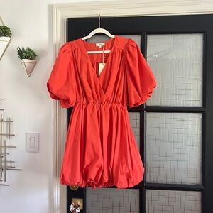 NWT Entro orange v-neck bubble dress